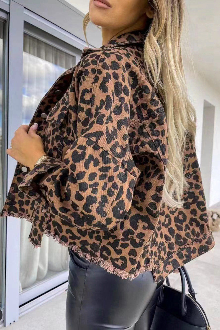Leopard Raw Hem Denim Jacket - cas7m