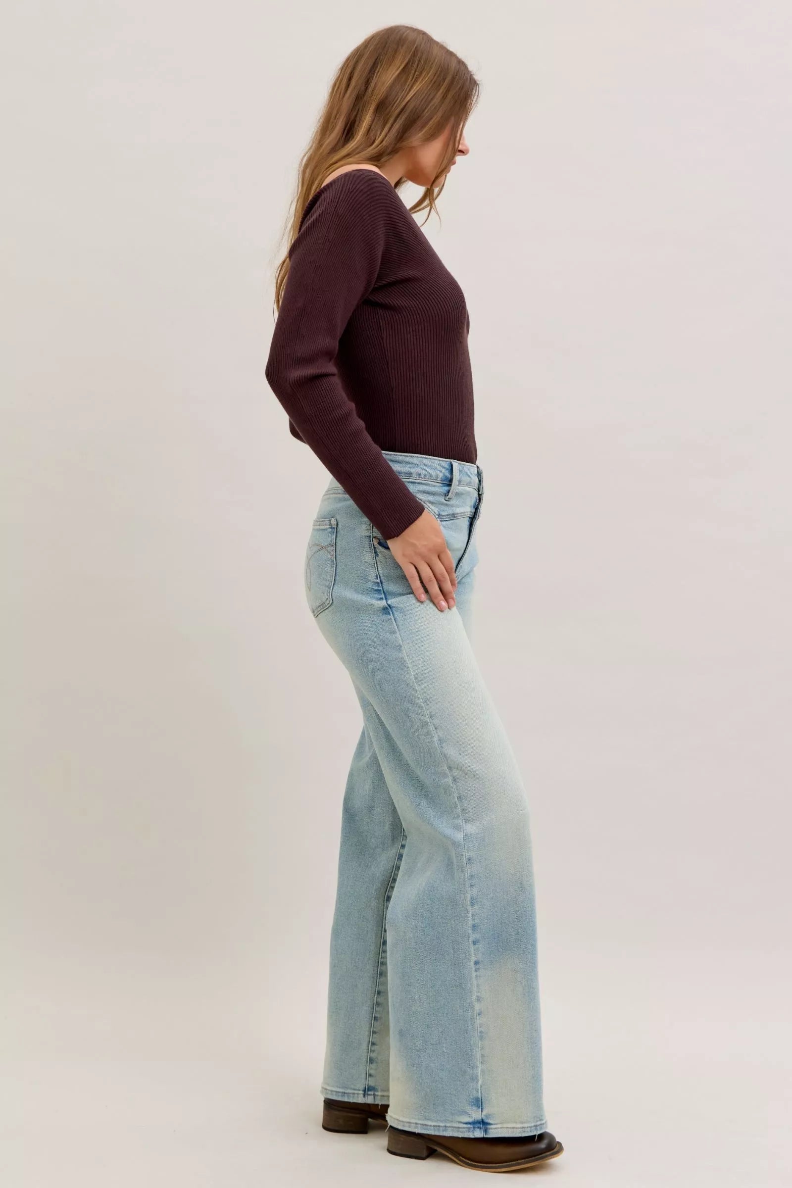 Chic High Waist Straight Leg Jeans - Classic & Versatile - cas7m