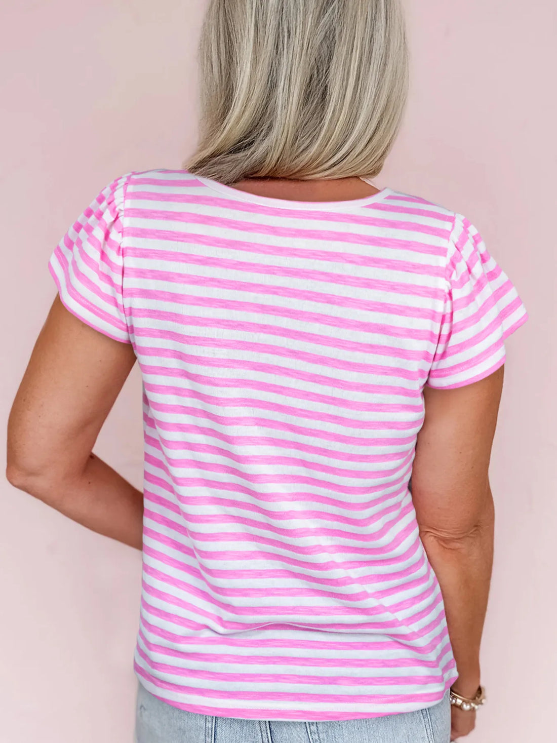 Striped V-Neck T-Shirt - cas7m