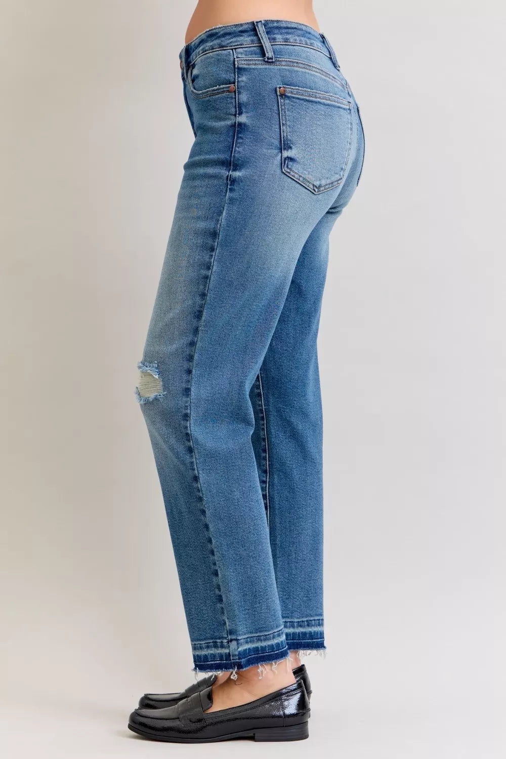 Judy Blue Full Size Mid Rise Bf Patch & Repair Destroy Release Hem Jeans Plus Size - cas7m