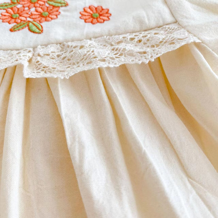 Girl Baby Flower Embroidered Short-sleeved Top - cas7m