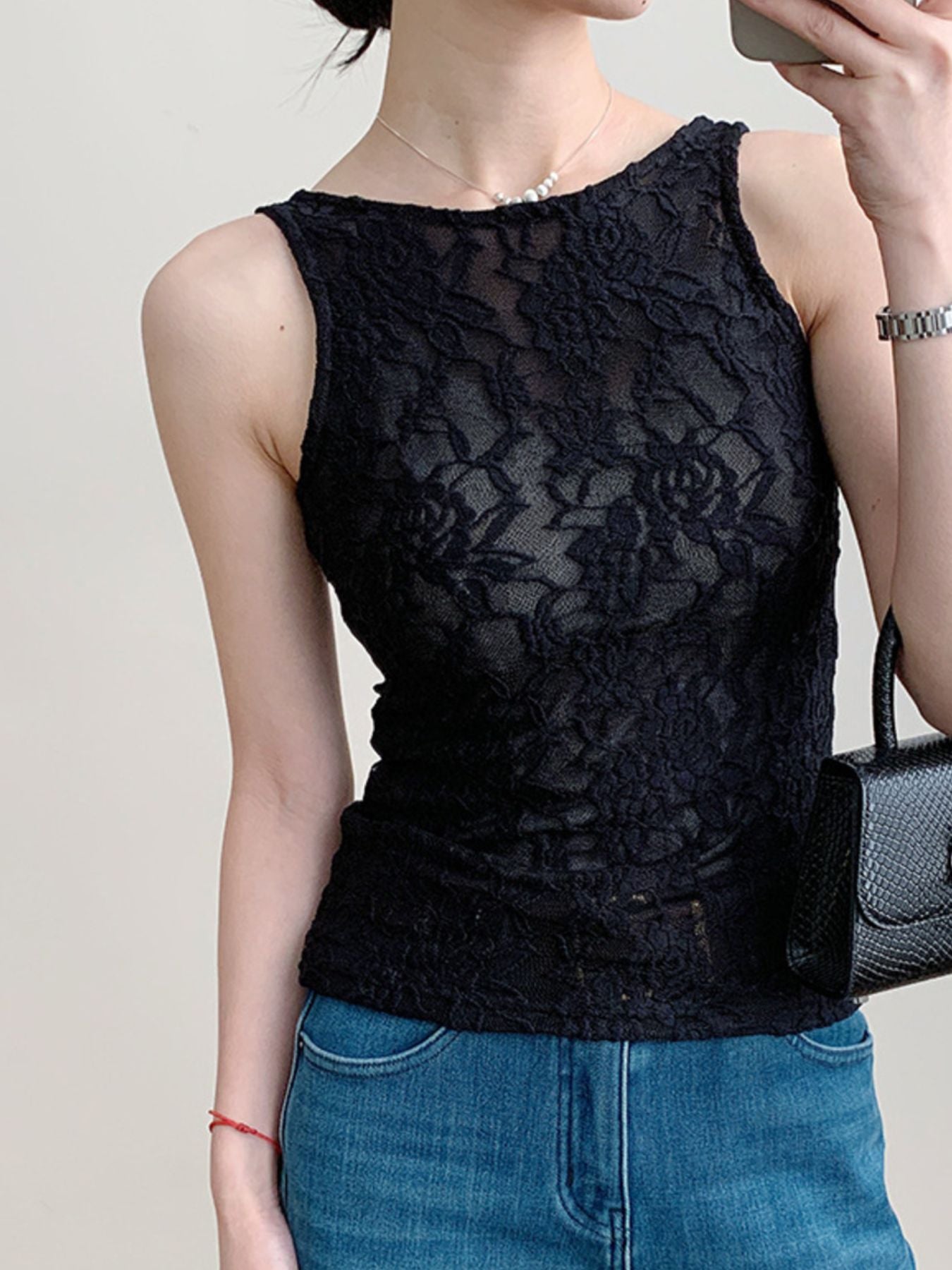 Lace Round Neck Tank - cas7m