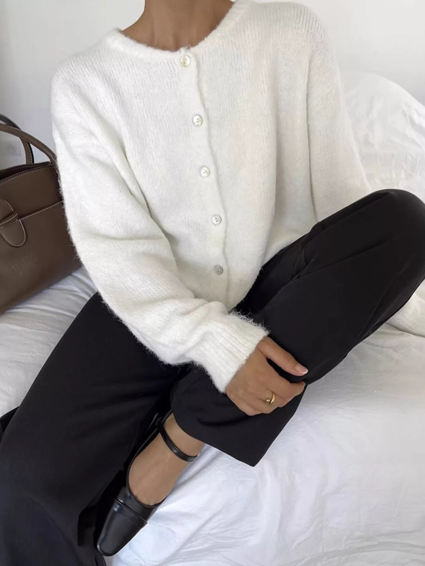 Button Up Long Sleeve Cardigan - cas7m