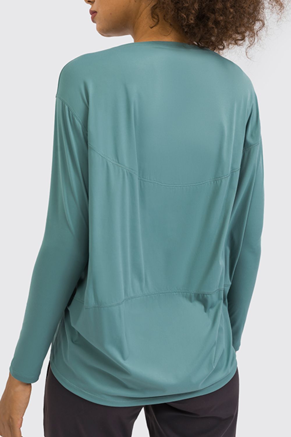 Millennia Loose Fit Active Top - cas7m