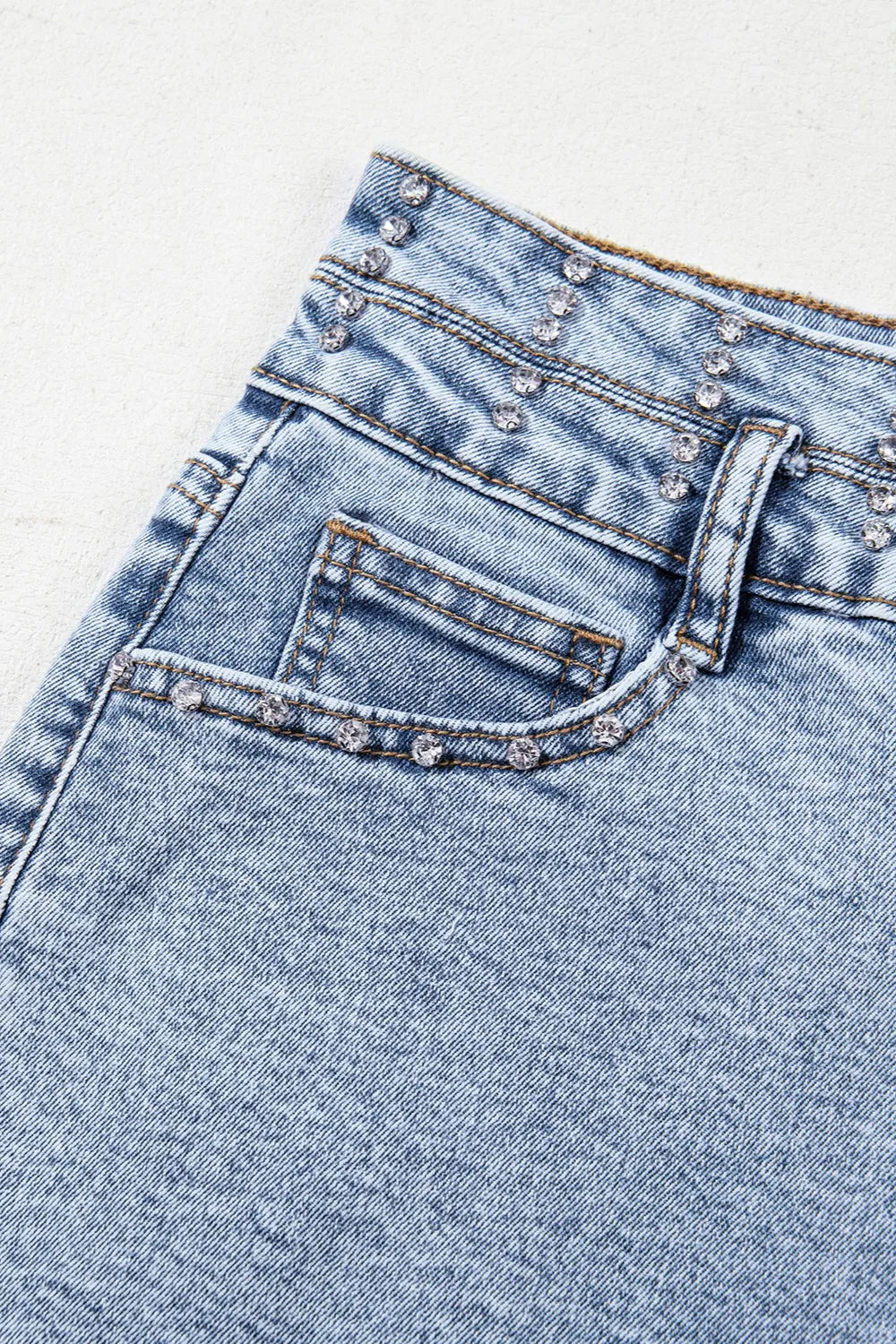 Rhinestone Light Wash Raw Hem High Waist Denim Shorts - cas7m