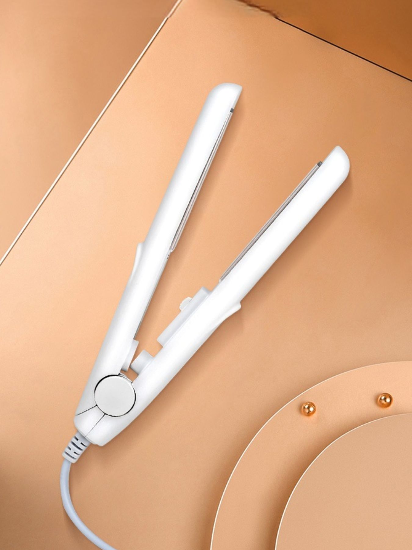 Portable Mini Hair Straightener - cas7m