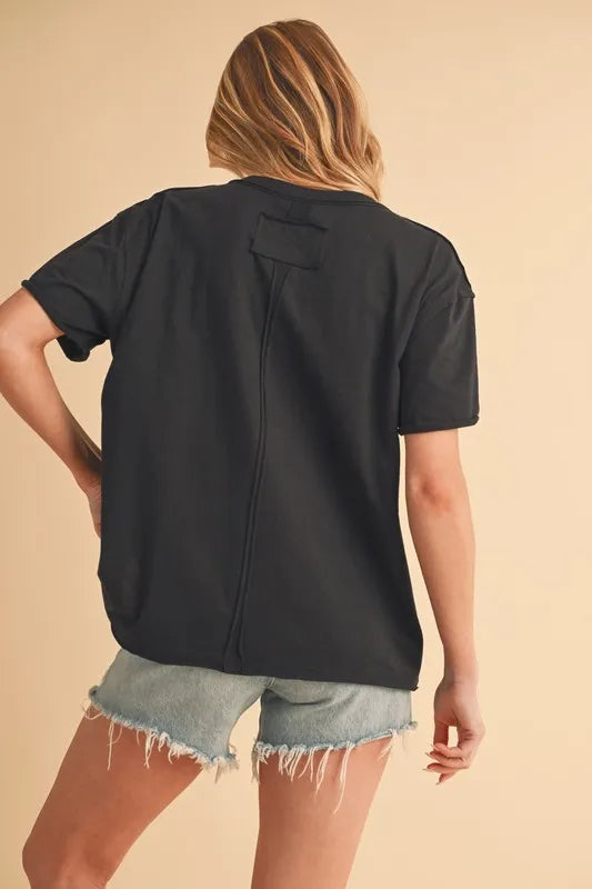 Aemi+Co V-Neck Short Sleeve T-Shirt - cas7m