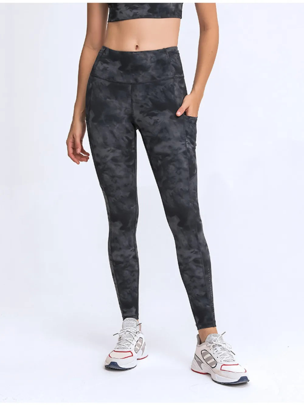 Millennia Wide Waistband Leggings with Pockets - cas7m