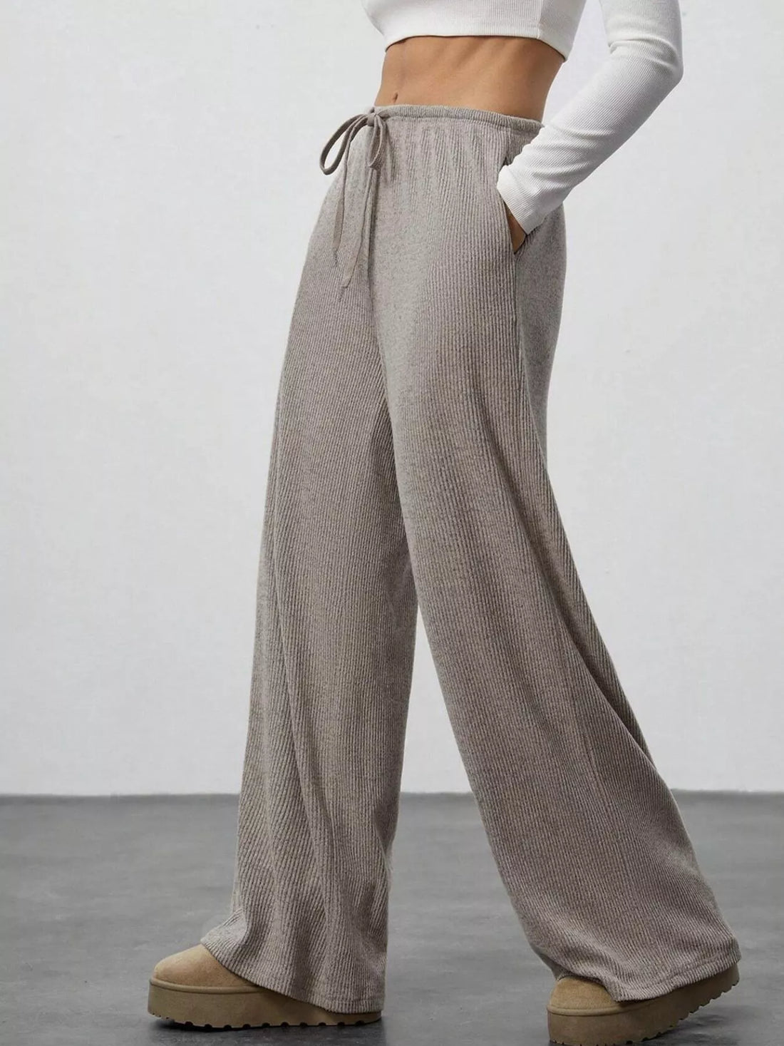 Relaxed Fit Wide Leg Pants - cas7m