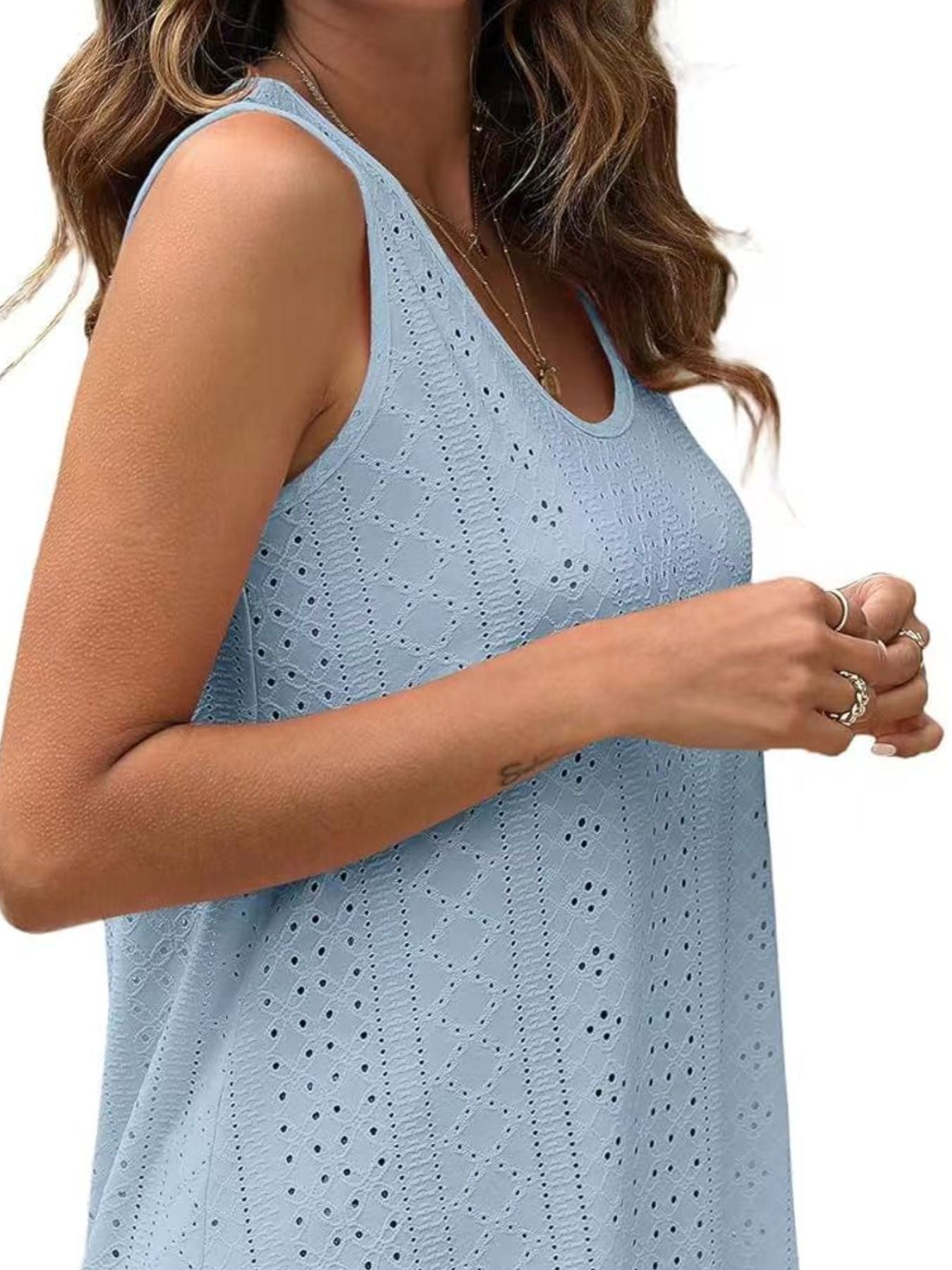 Eyelet Scoop Neck Tank - cas7m