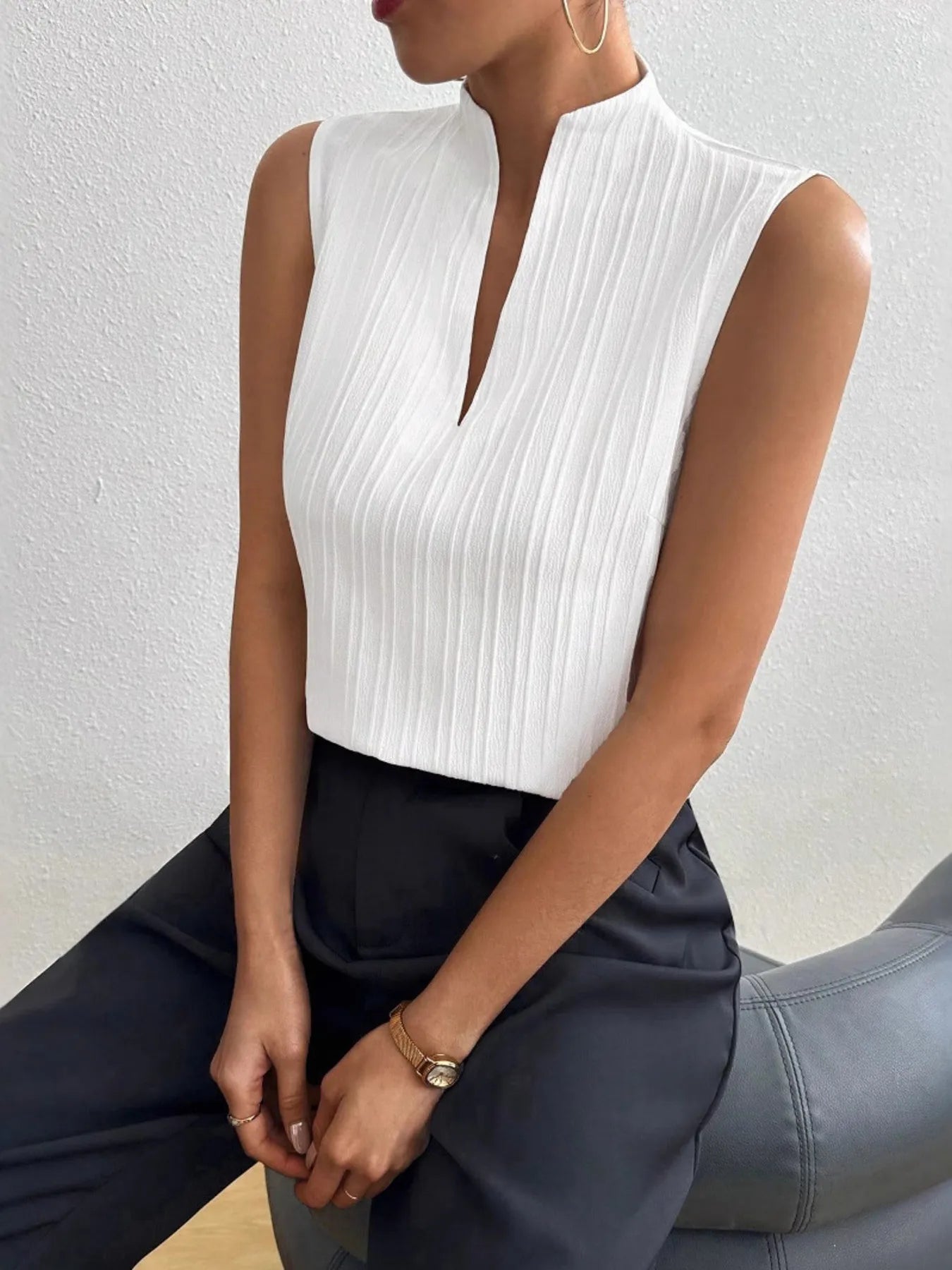 Textured Notched Tank - cas7m
