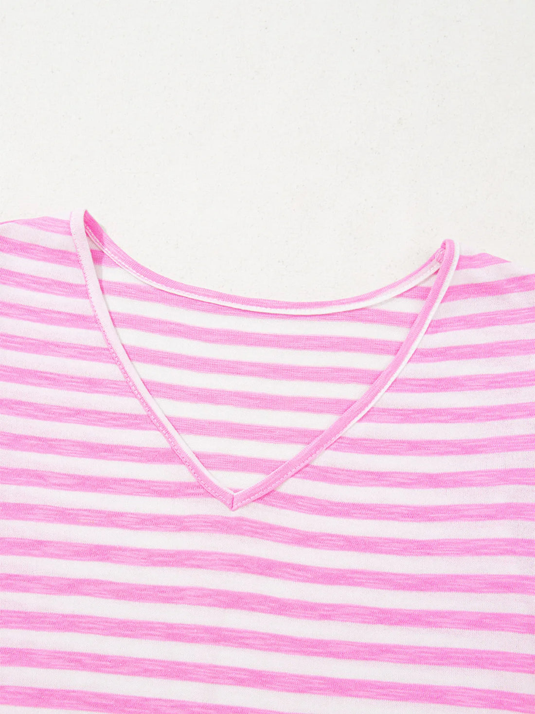 Striped V-Neck T-Shirt - cas7m