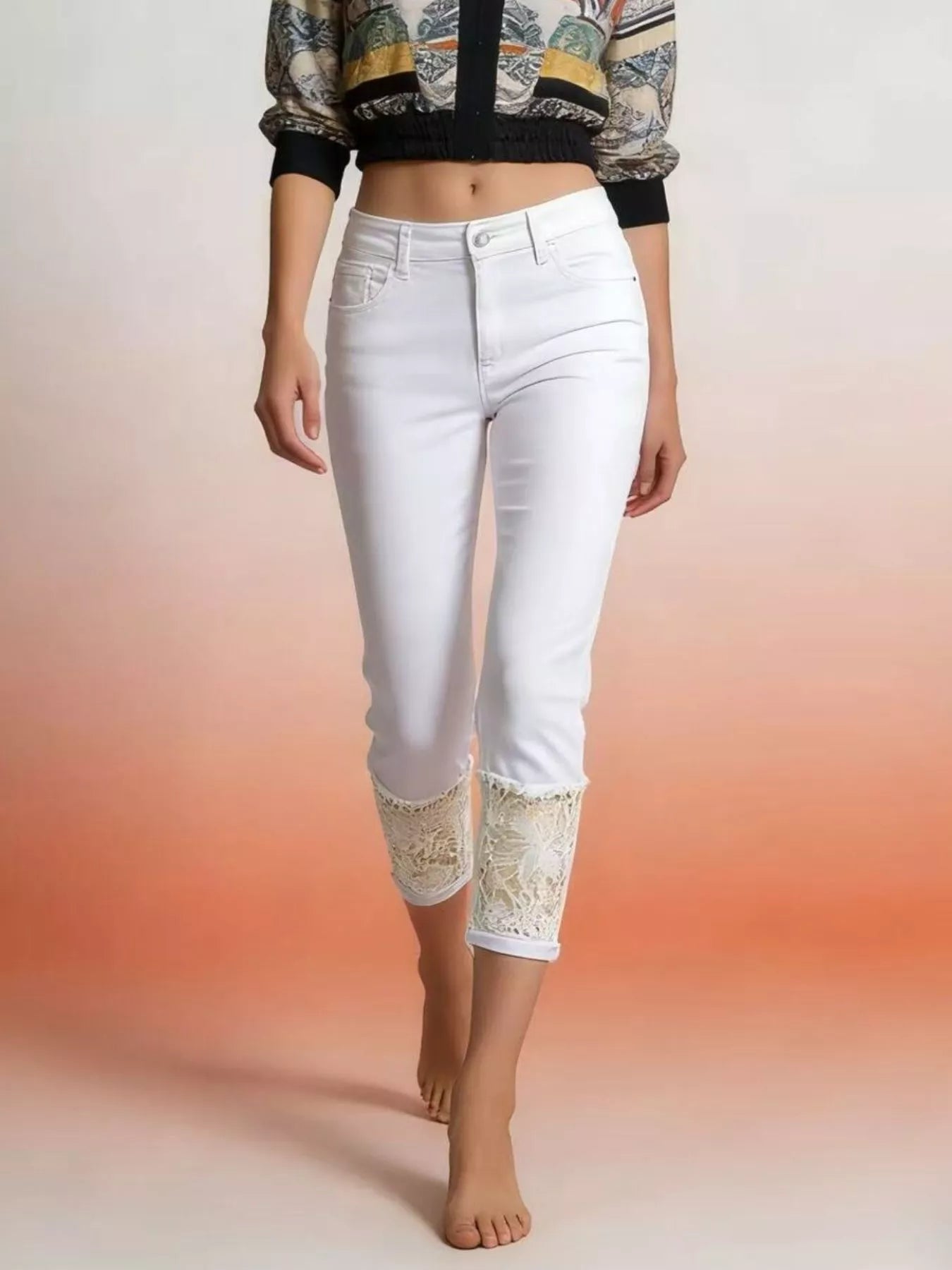 Full Size Lace Trimmed Capri Jeans Plus Size - cas7m