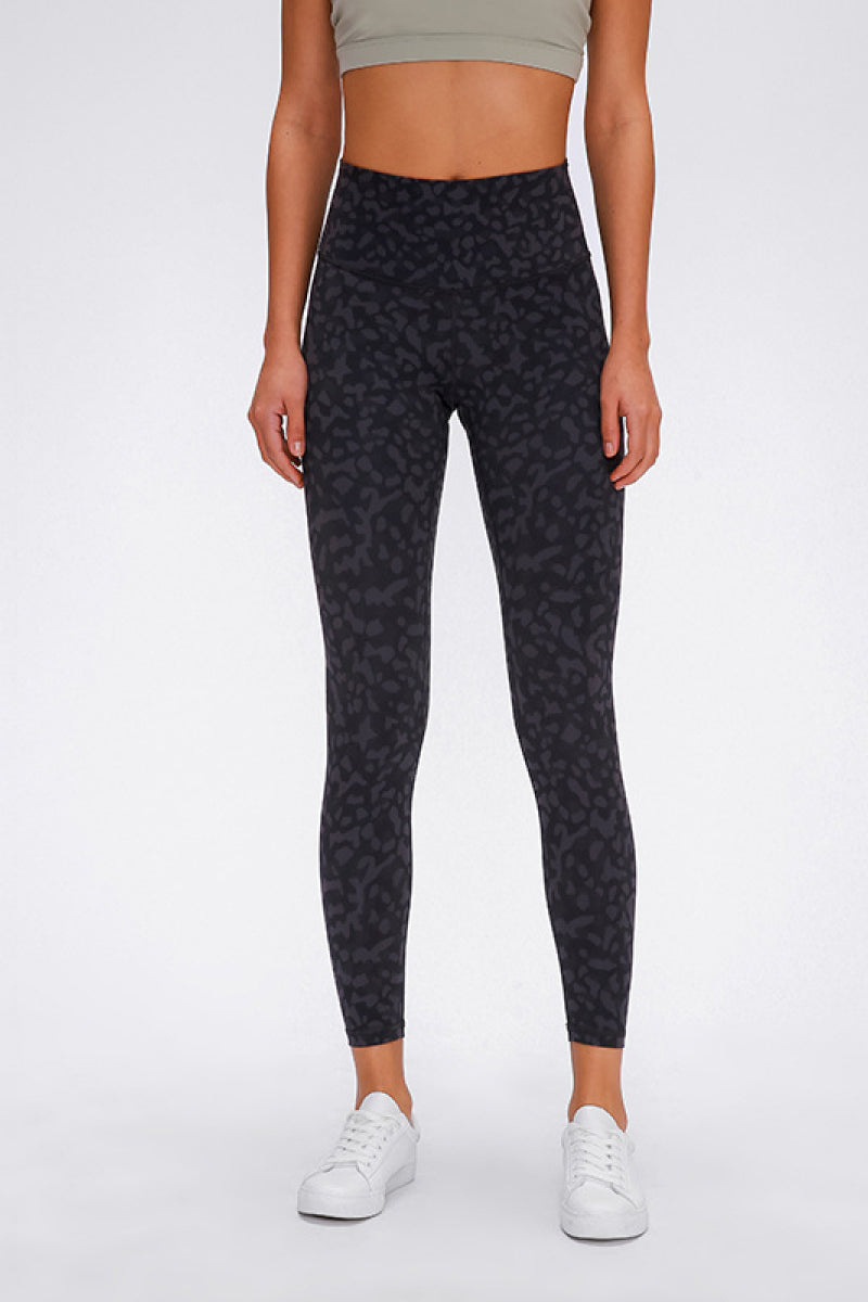 Millennia Wide Seamless Band Waist Sports Leggings - cas7m