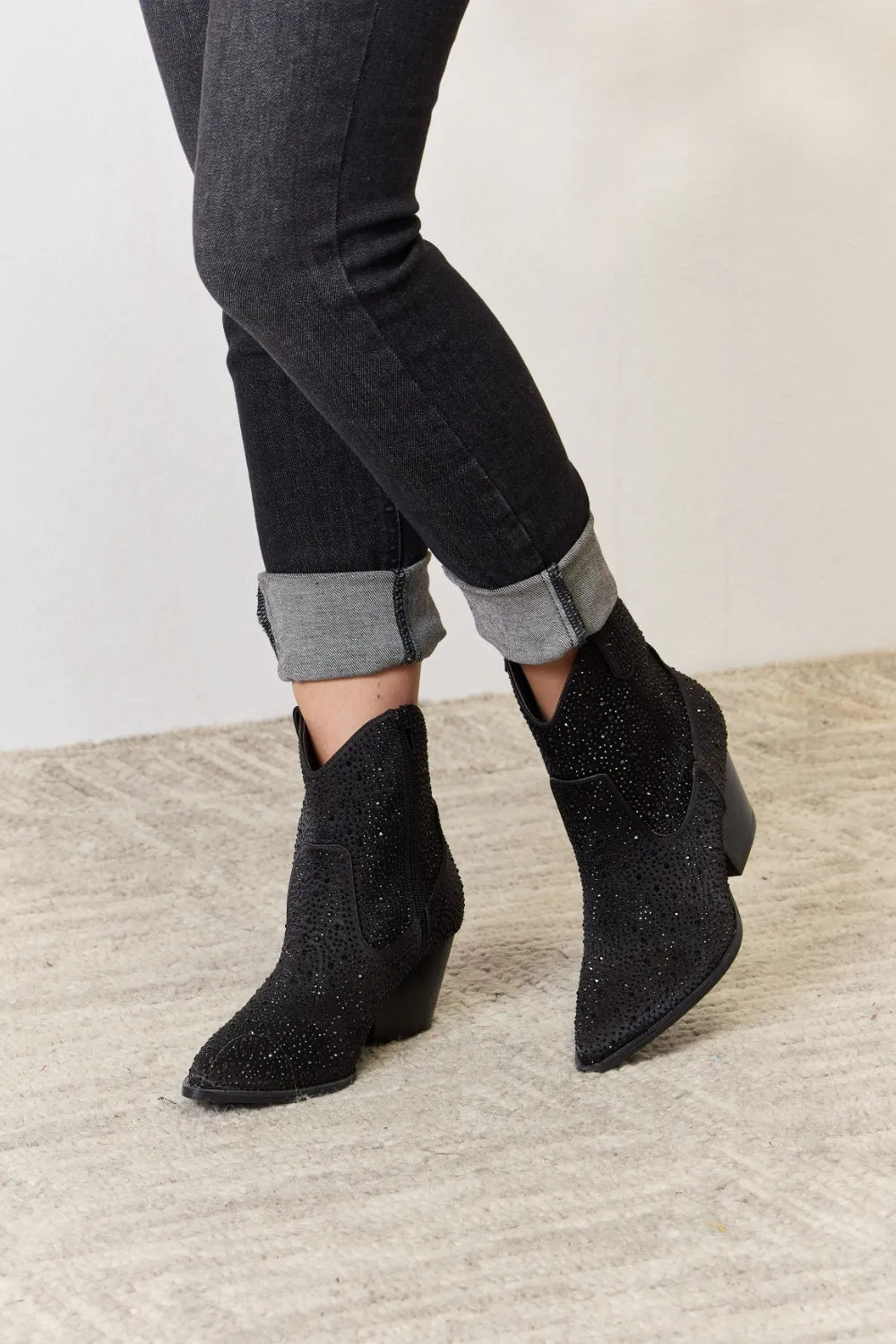 East Lion Corp Rhinestone Ankle Cowboy Boots - cas7m