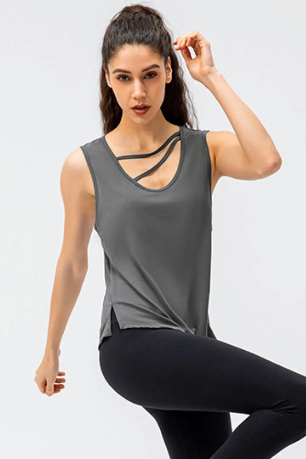 Cutout Reversible Active Tank - cas7m