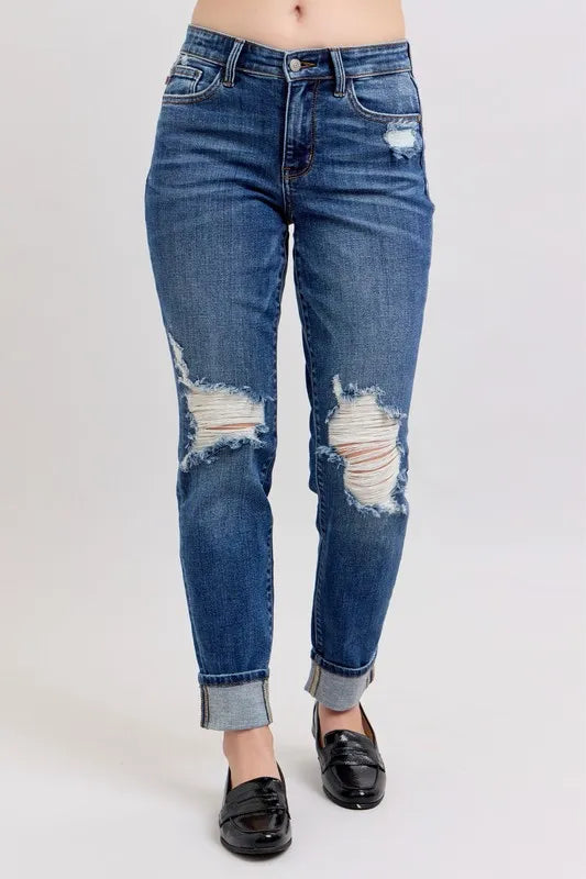 Judy Blue Full Size Mid Rise Boyfriend destroy Jeans with Yoke Pockets and Faux Selvedge Cuff Plus Size - cas7m
