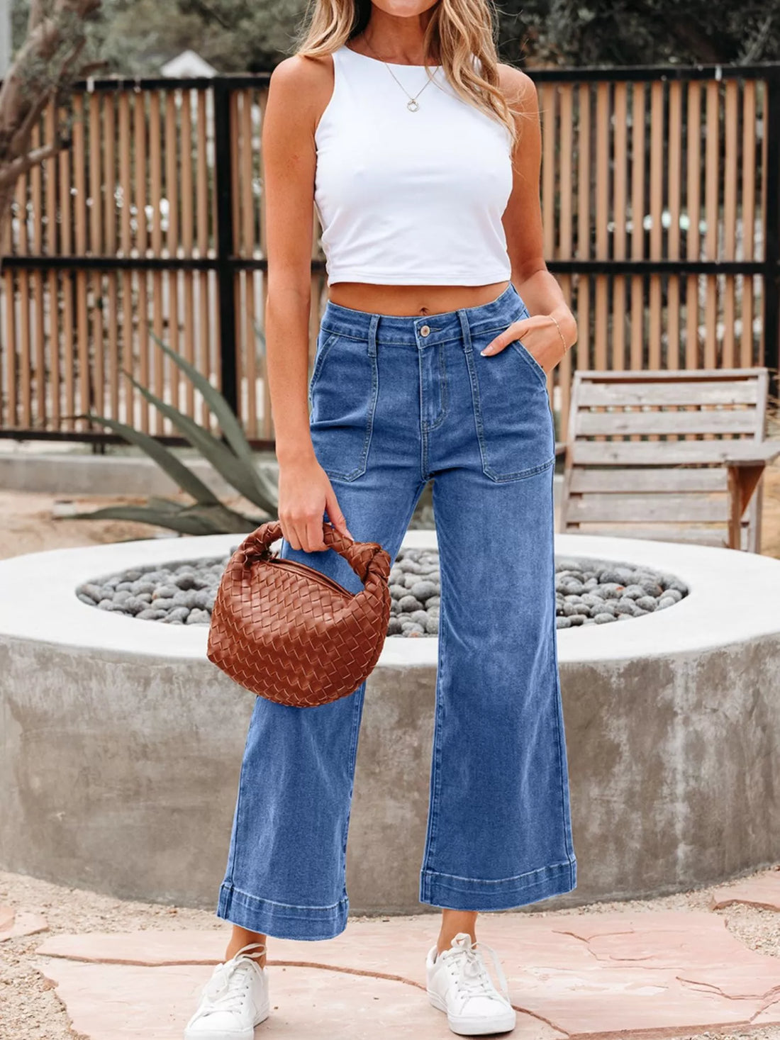 High-Waisted Wide Leg Flare Jeans - cas7m
