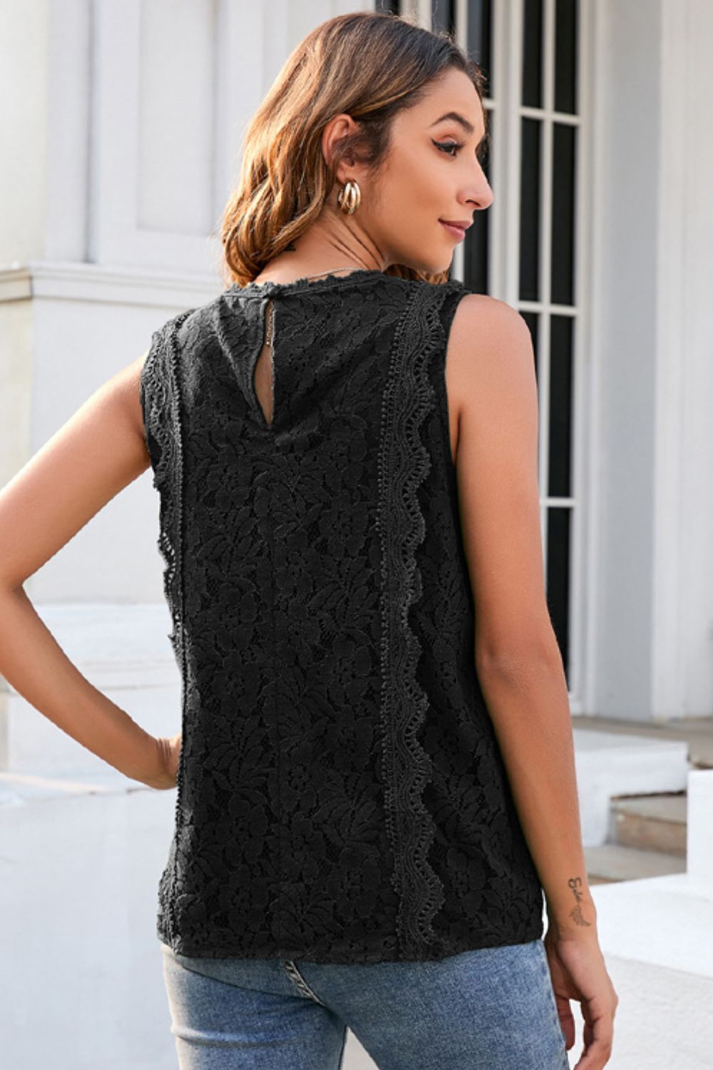 Lace V-Neck Tank - cas7m