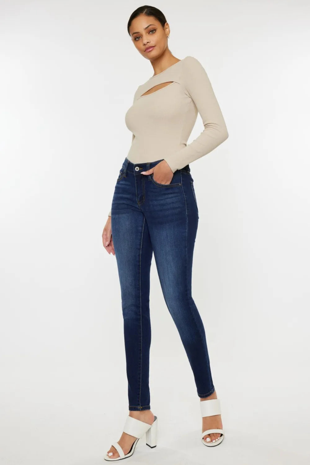 Kancan Mid Rise Gradient Skinny Jeans - cas7m