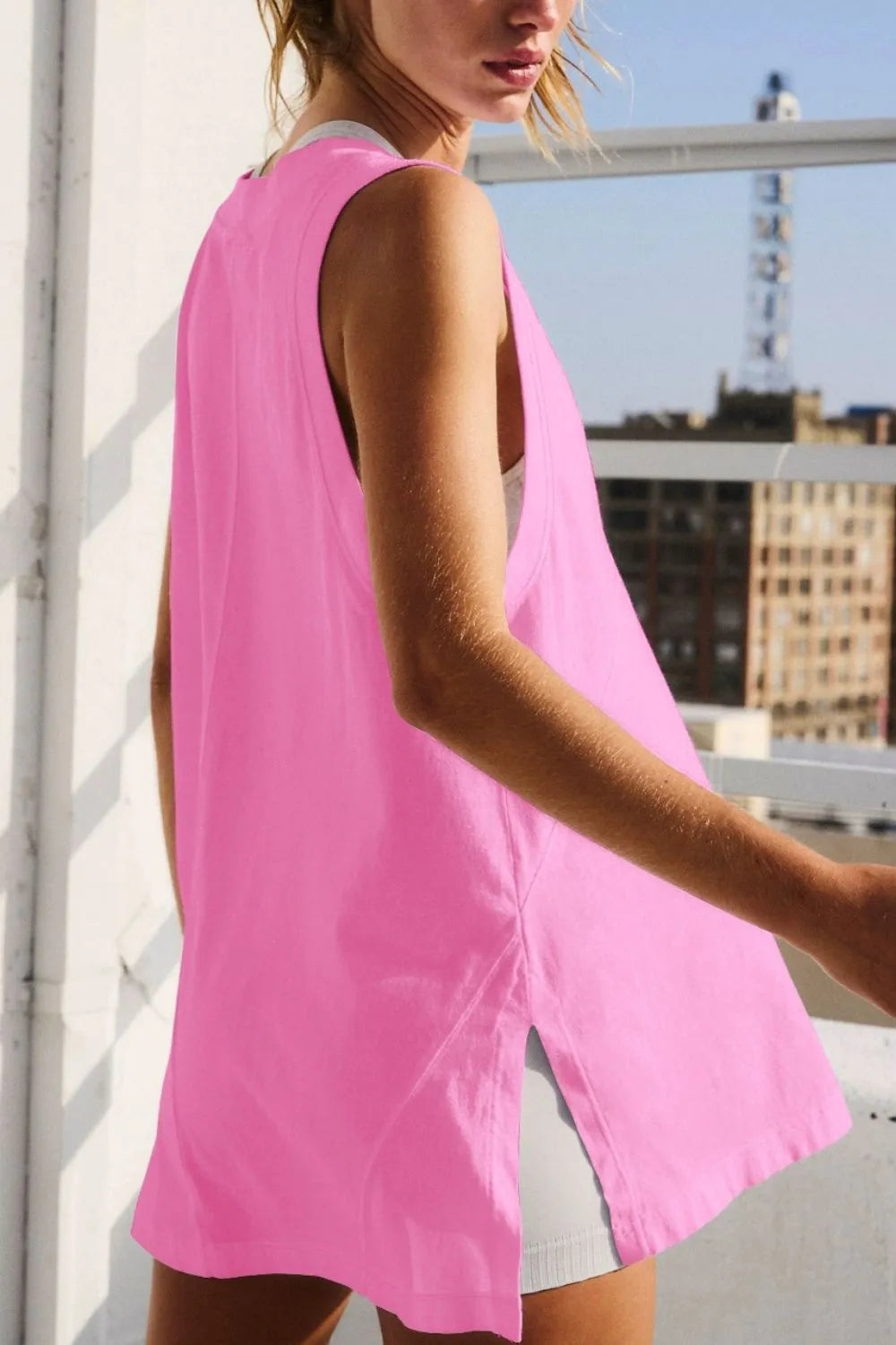 Side Slit V-Neck Tank - cas7m