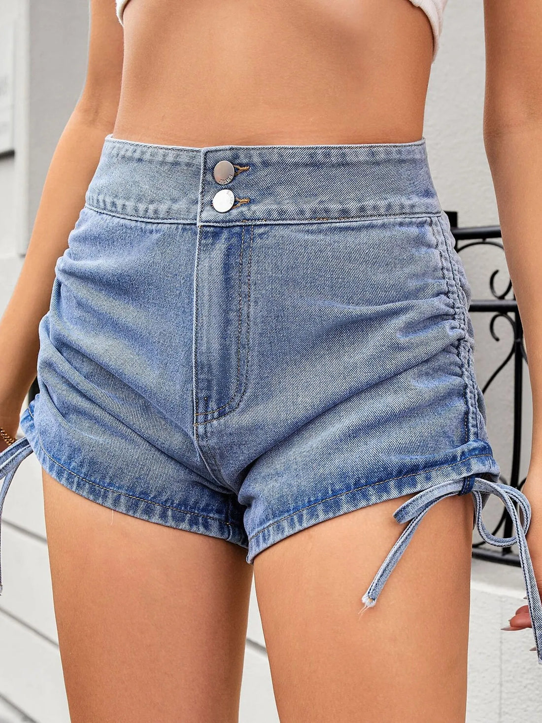 Ruched Side Drawstring Denim Shorts - cas7m