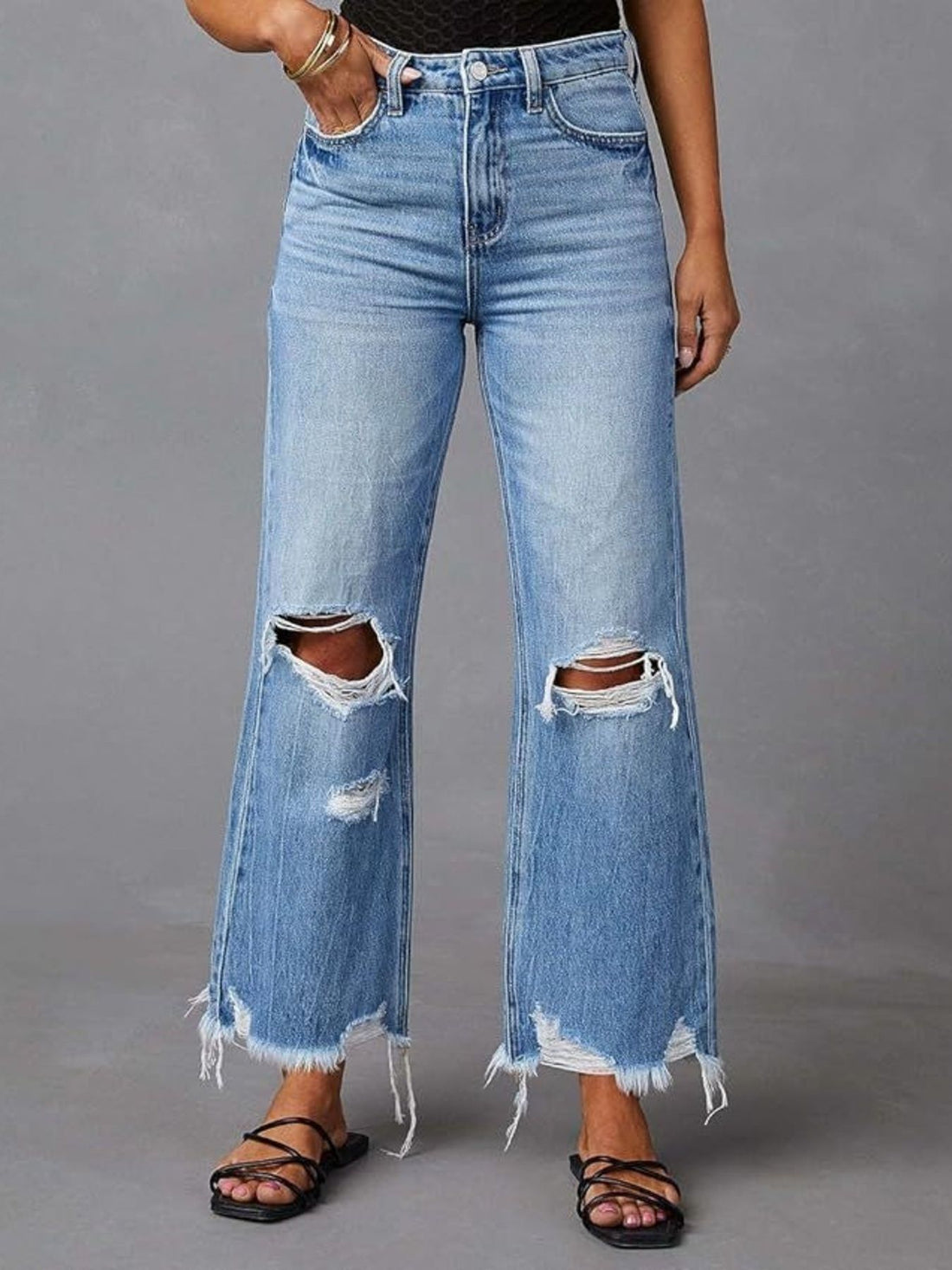 Distressed Raw Hem Flare Jeans - cas7m