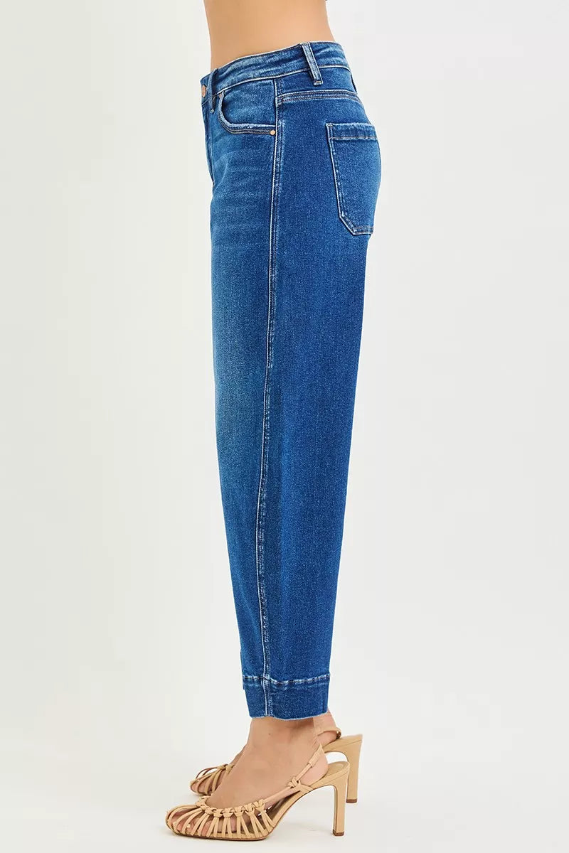 Versatile Mid-Rise Crop Barrel Jeans: Casual & Chic Fit - cas7m