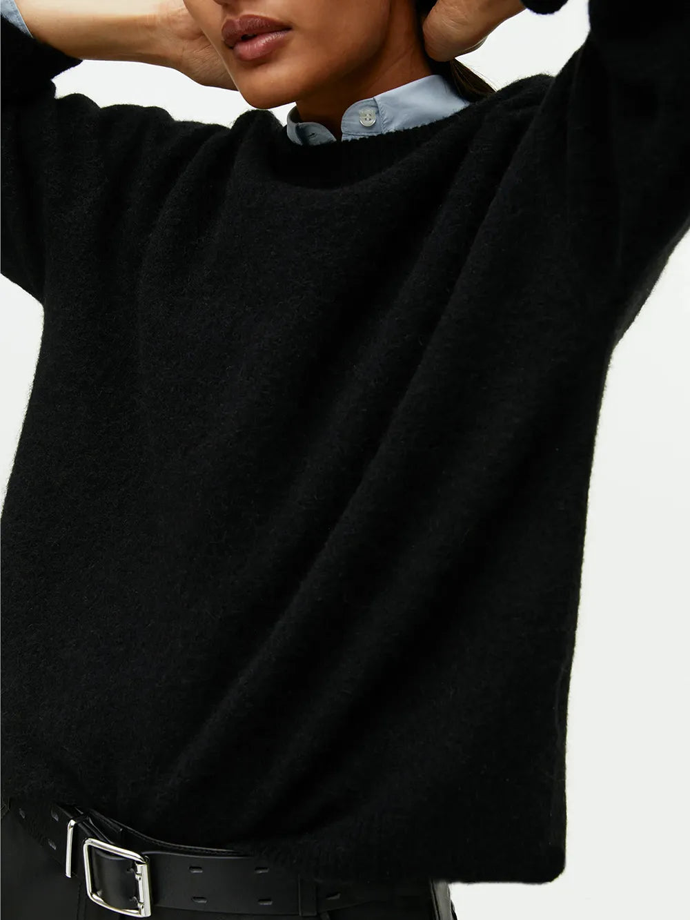 Round Neck Drop Shoulder Sweater - cas7m