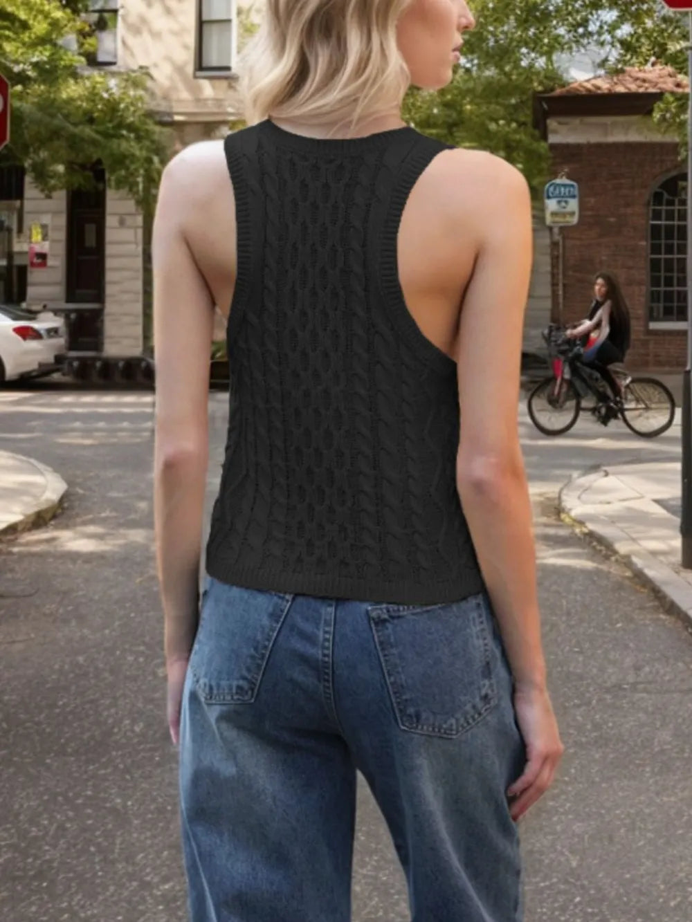 Cable-Knit V-Neck Knit Tank - cas7m