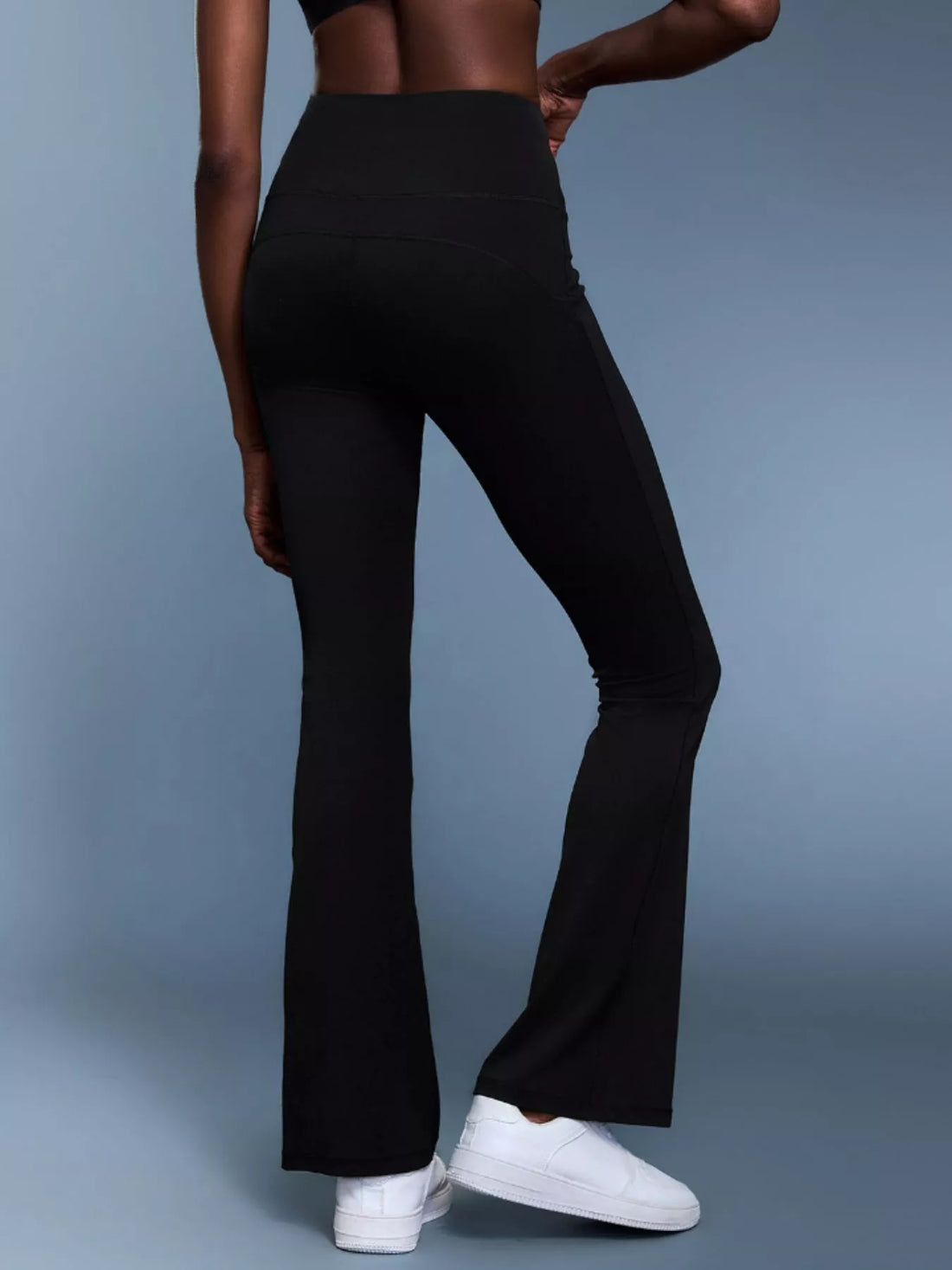 High-Waisted Flare Active Pants - cas7m