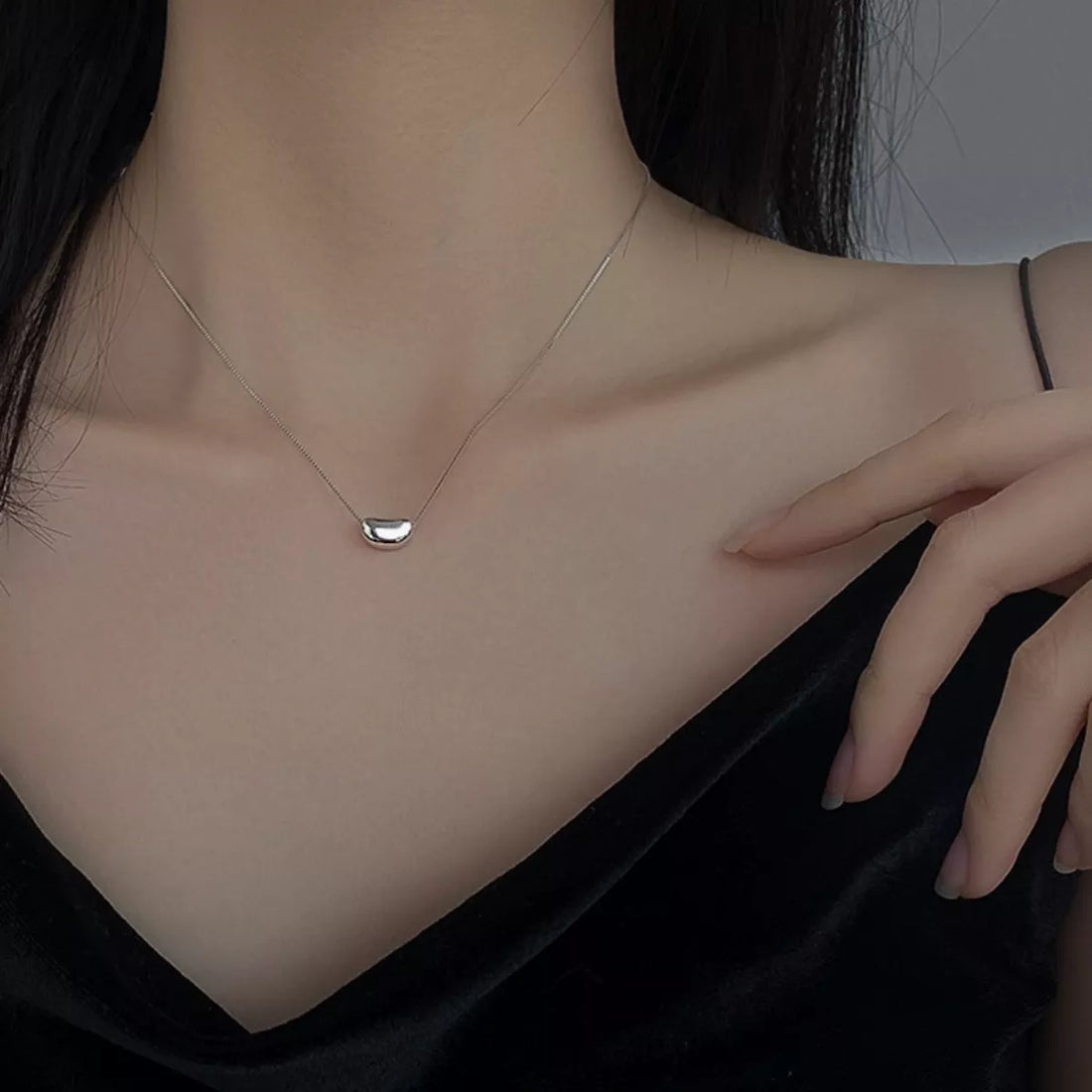 925 Sterling Silver Bean Pendant Necklace - cas7m