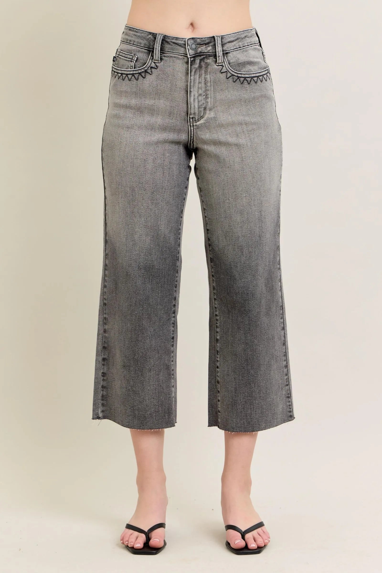 Judy Blue Full Size Wide Leg Capris Jeans Plus Size - cas7m