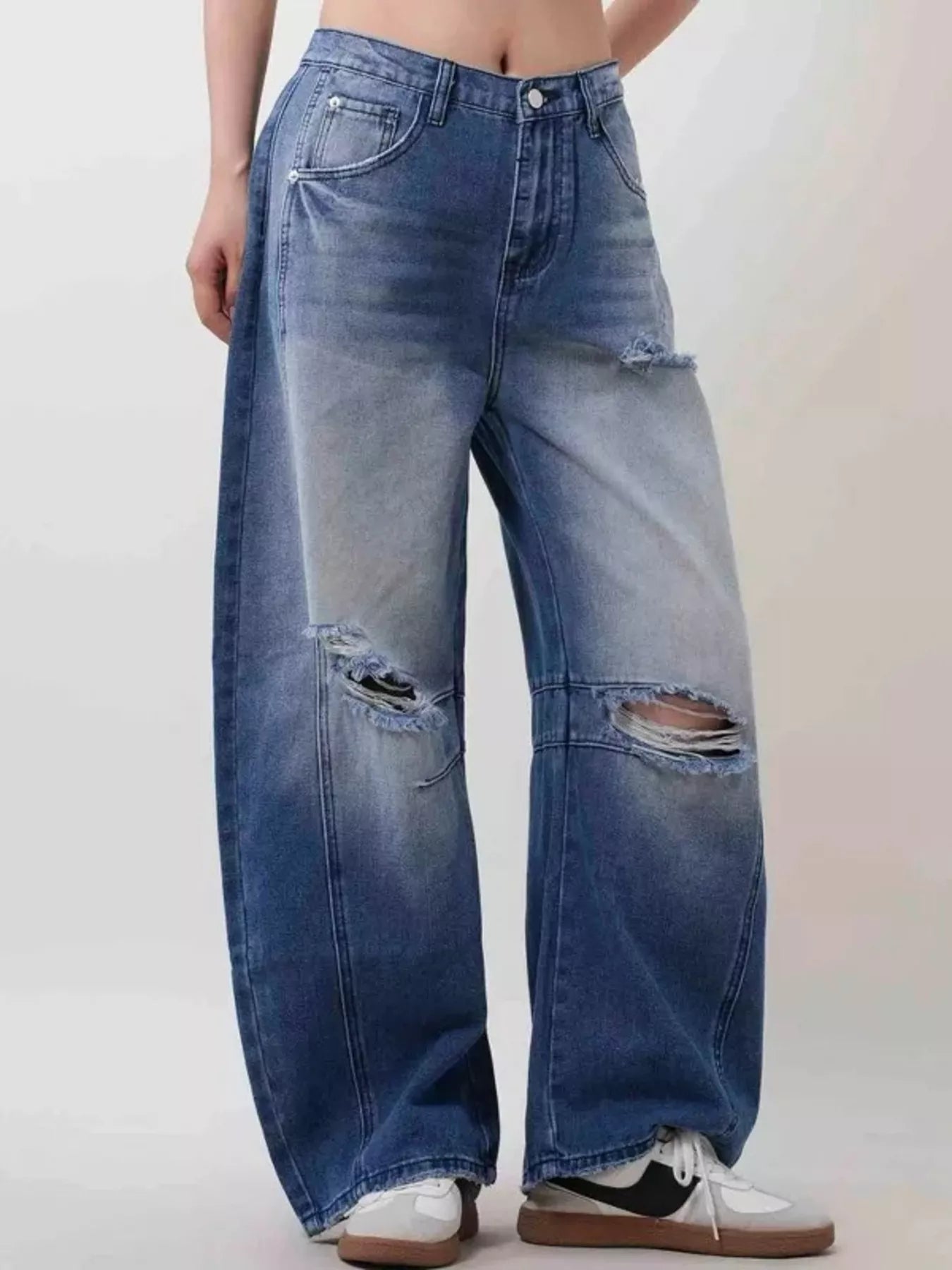 Distressed Wide Leg Jeans - cas7m