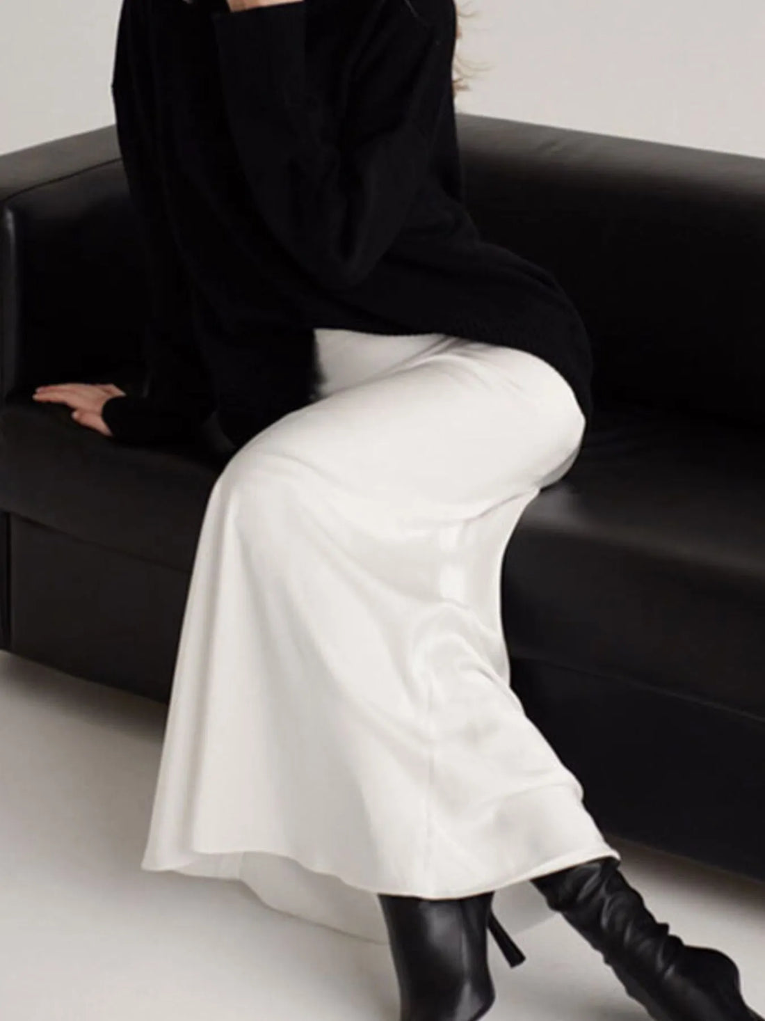 High-Waisted Maxi Skirt - cas7m