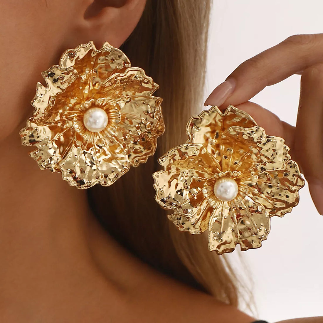 18K Gold-Plated Flower Earrings - cas7m