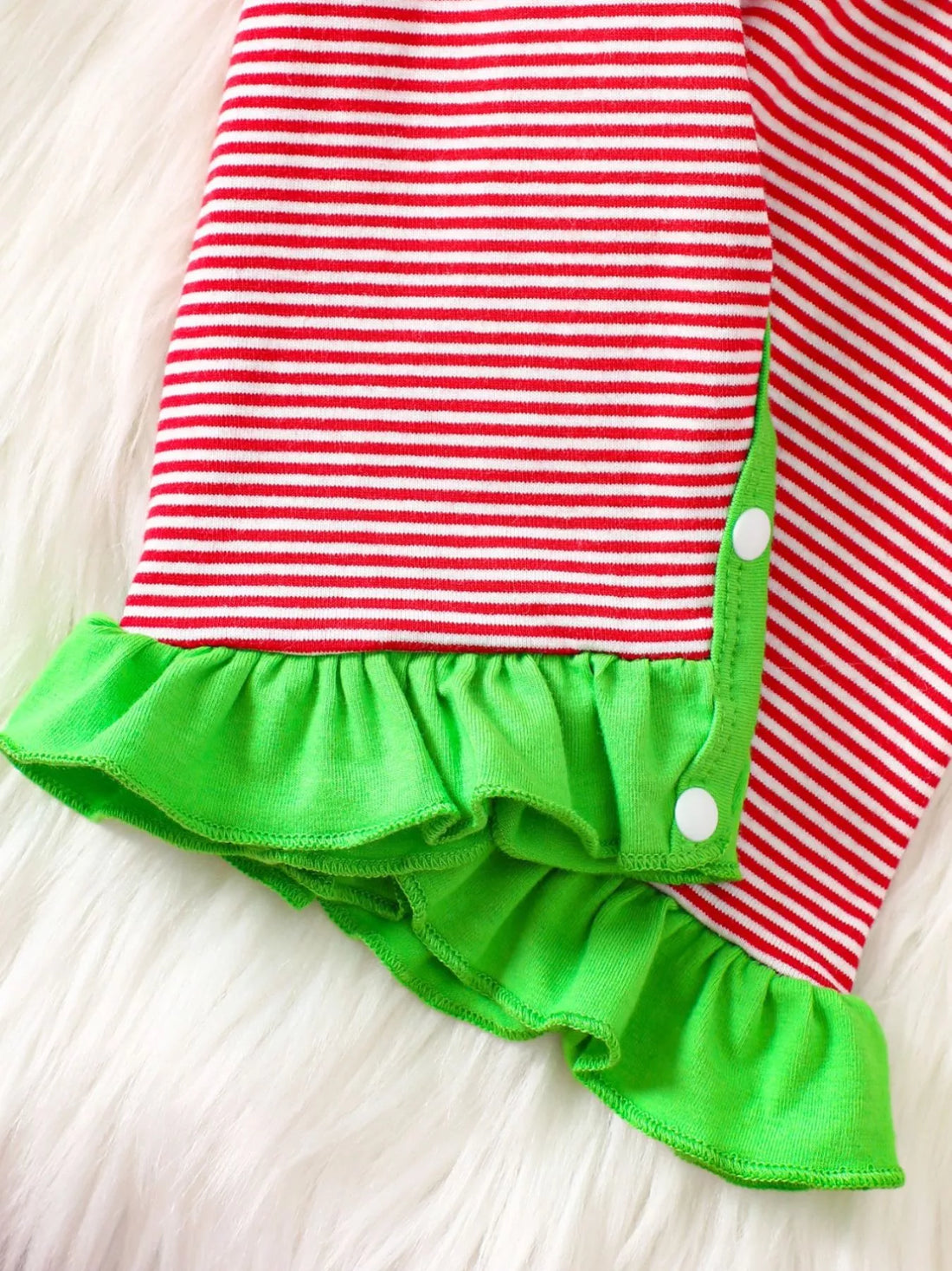 Children's Christmas-Themed Striped Snapped Legs Jumpsuit - cas7m