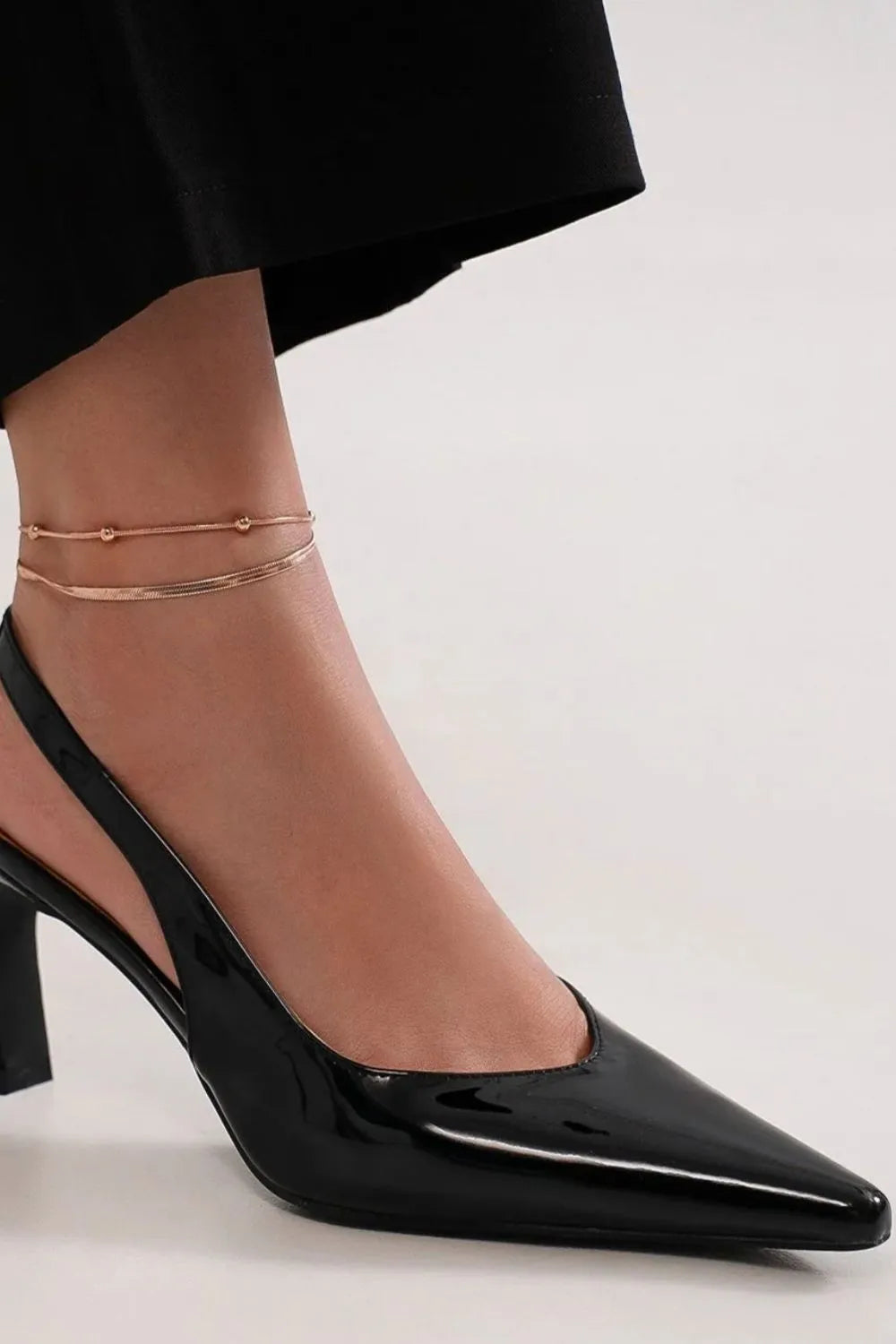 Beast Fashion Faux Leather Point Toe Slingback Pumps - cas7m