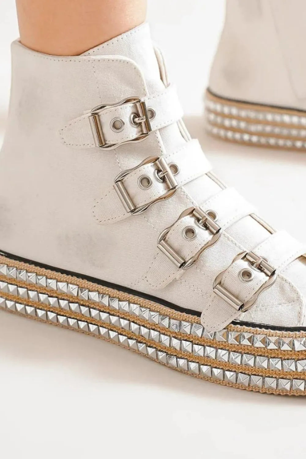 Beast Fashion Multi-Buckle Straps Studded Platform Sneakers - cas7m