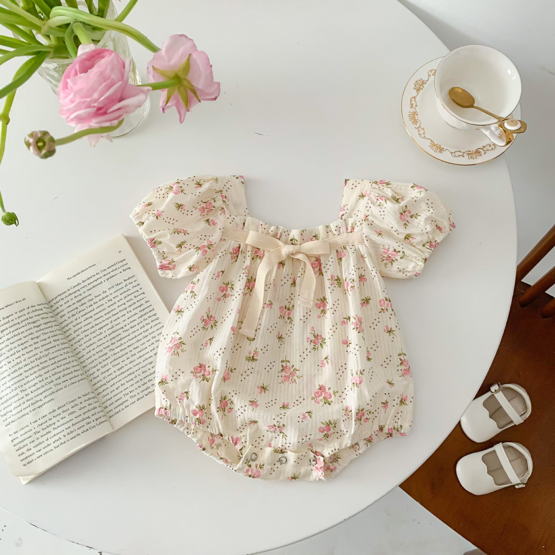 Small Floral Bow Baby Girl Bubble Sleeve Harness Crawl Clothes - cas7m