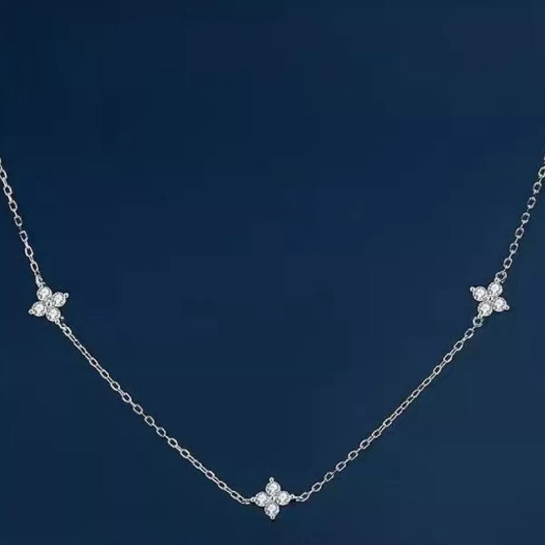 925 Sterling Silver Clover Charm Necklace - cas7m