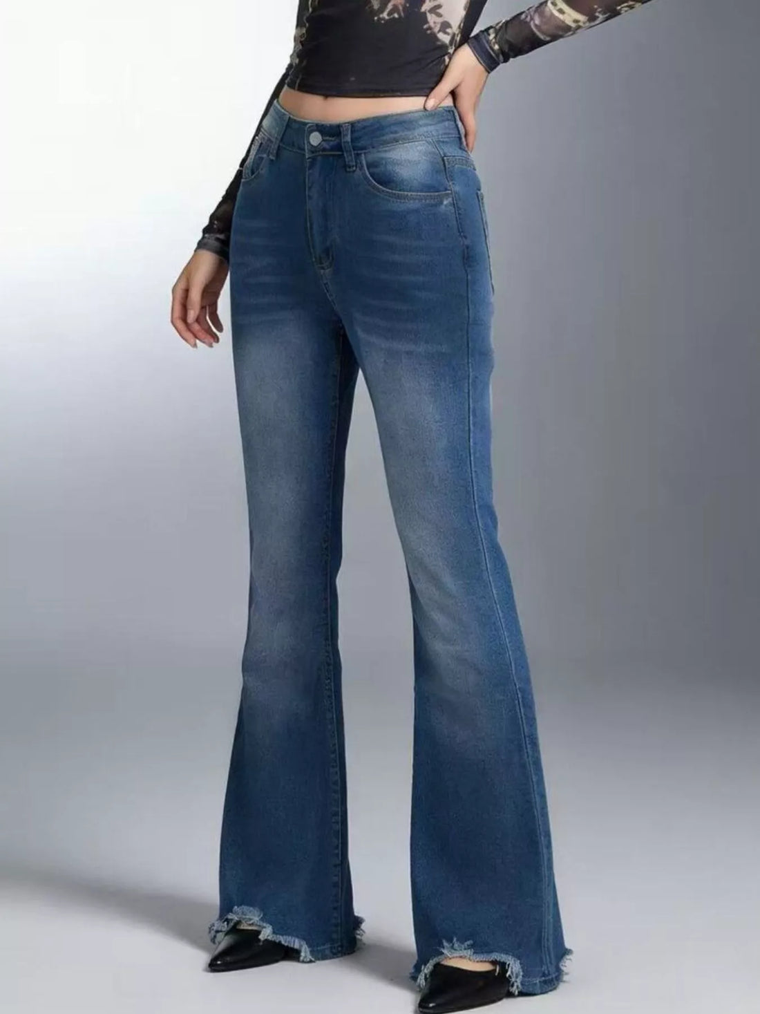 Raw Hem High-Waisted Flare Jeans - cas7m