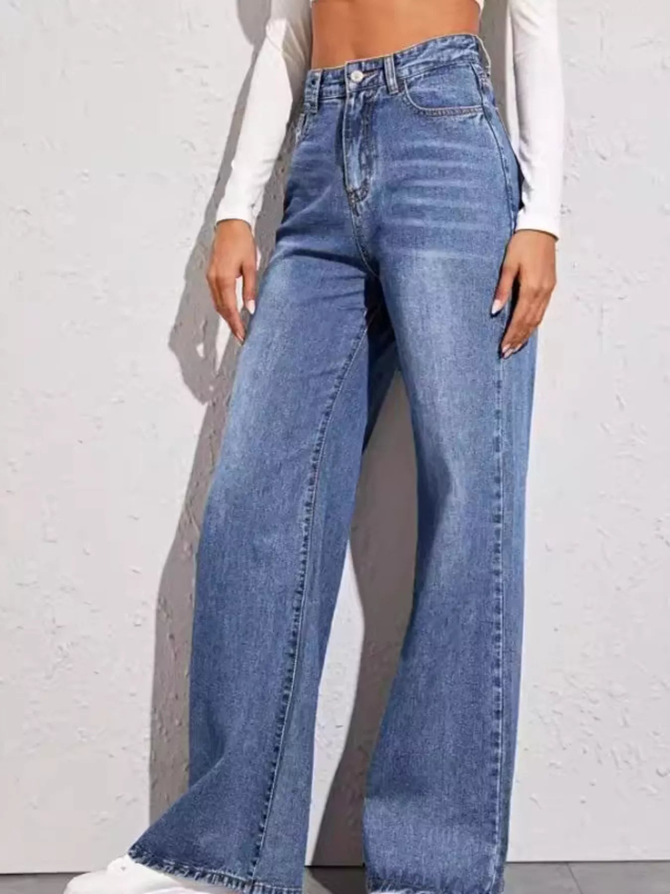 High-Waisted Wide Leg Jeans - cas7m