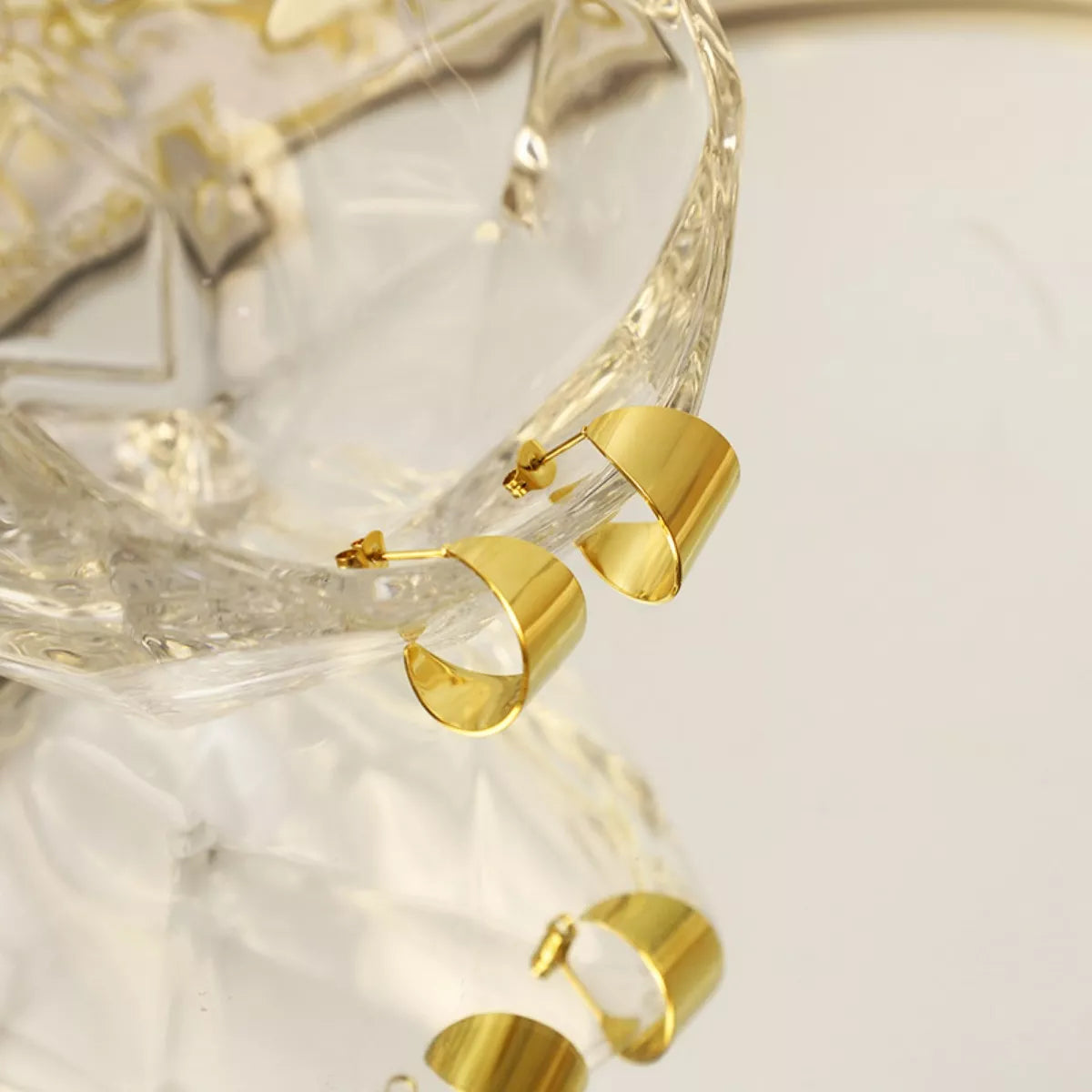 18K Gold-Plated Stud Earrings - cas7m