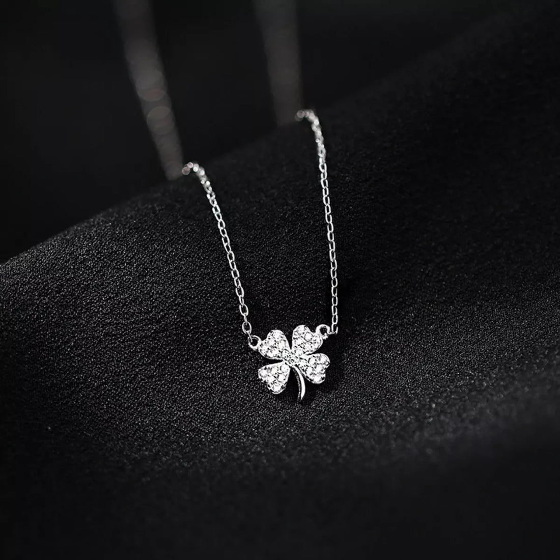 925 Sterling Silver Zircon Four Leaf Clover Necklace - cas7m