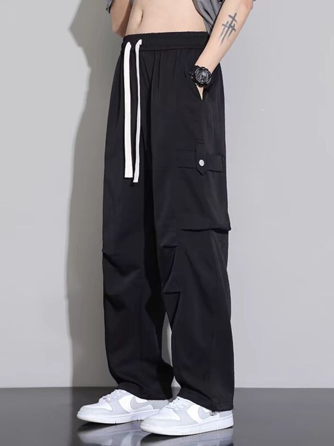Men's Plus Size Relaxed Fit Cargo Pants with Drawstring - cas7m