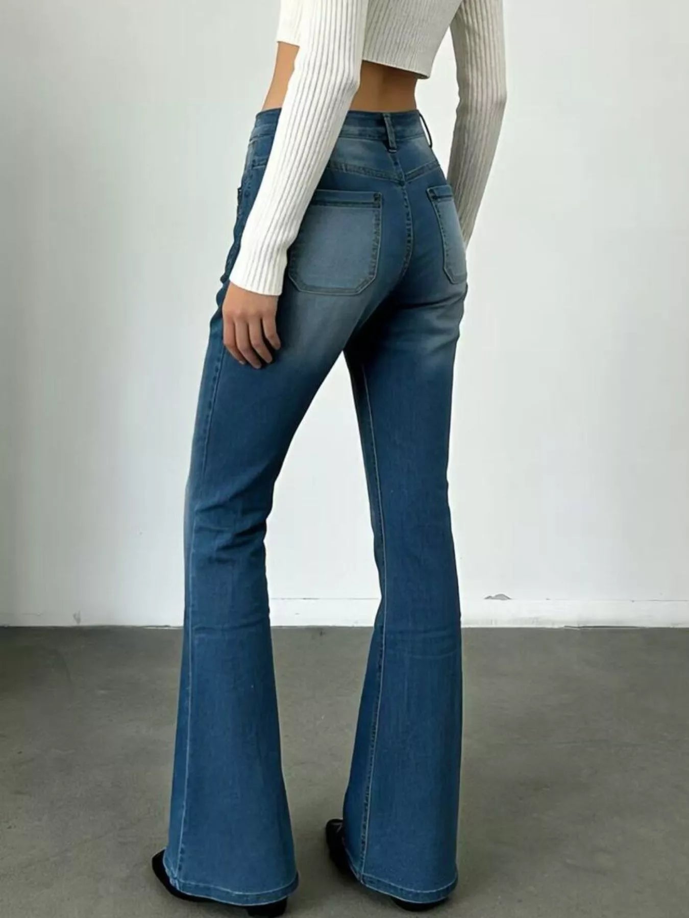 Full Size High-Waisted Button-Fly Flare Jeans Plus Size - cas7m