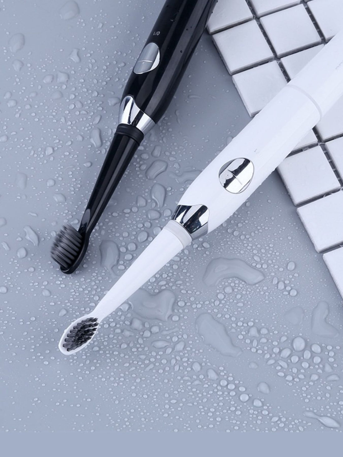 UltraClean  Electric Toothbrush with Long Battery Life - cas7m