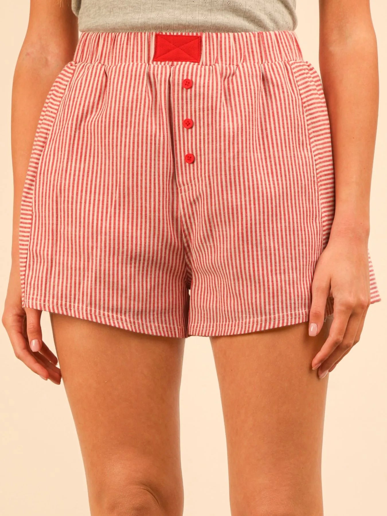 Striped High-Waist Shorts - cas7m