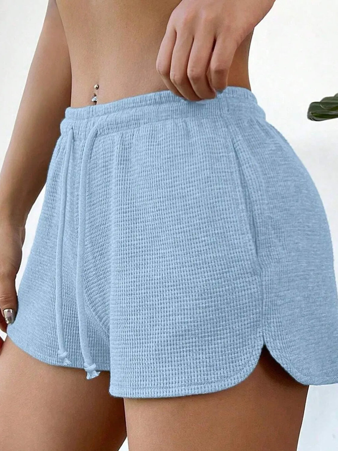 Drawstring Shorts with Pockets - cas7m